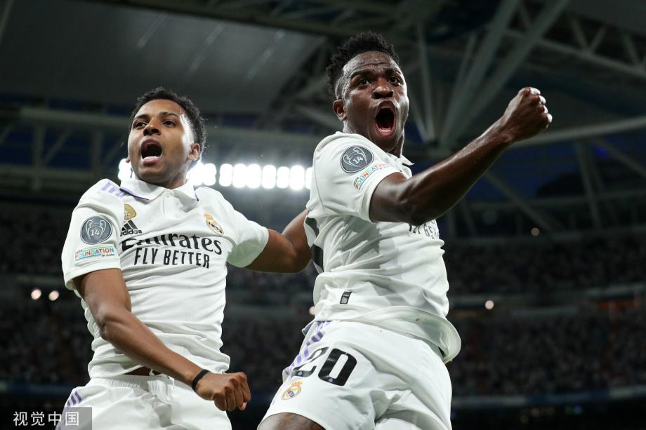 每场比赛的 每场比赛的