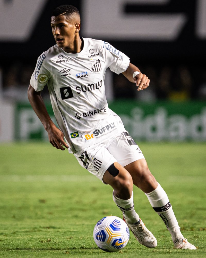 斯塔卡上升到第八 前三位保持不变